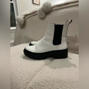 LUCKY BRAND leather boot